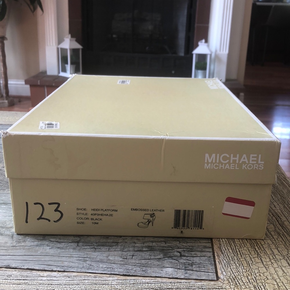 Michael kors Heidi platform heels